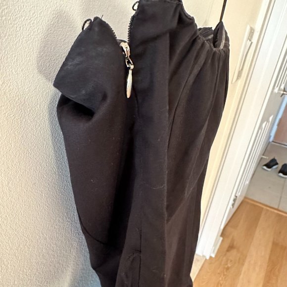 Express Date Night Dress ( Sweetheart Neckline) ( Mini Dress) - Picture 4 of 9